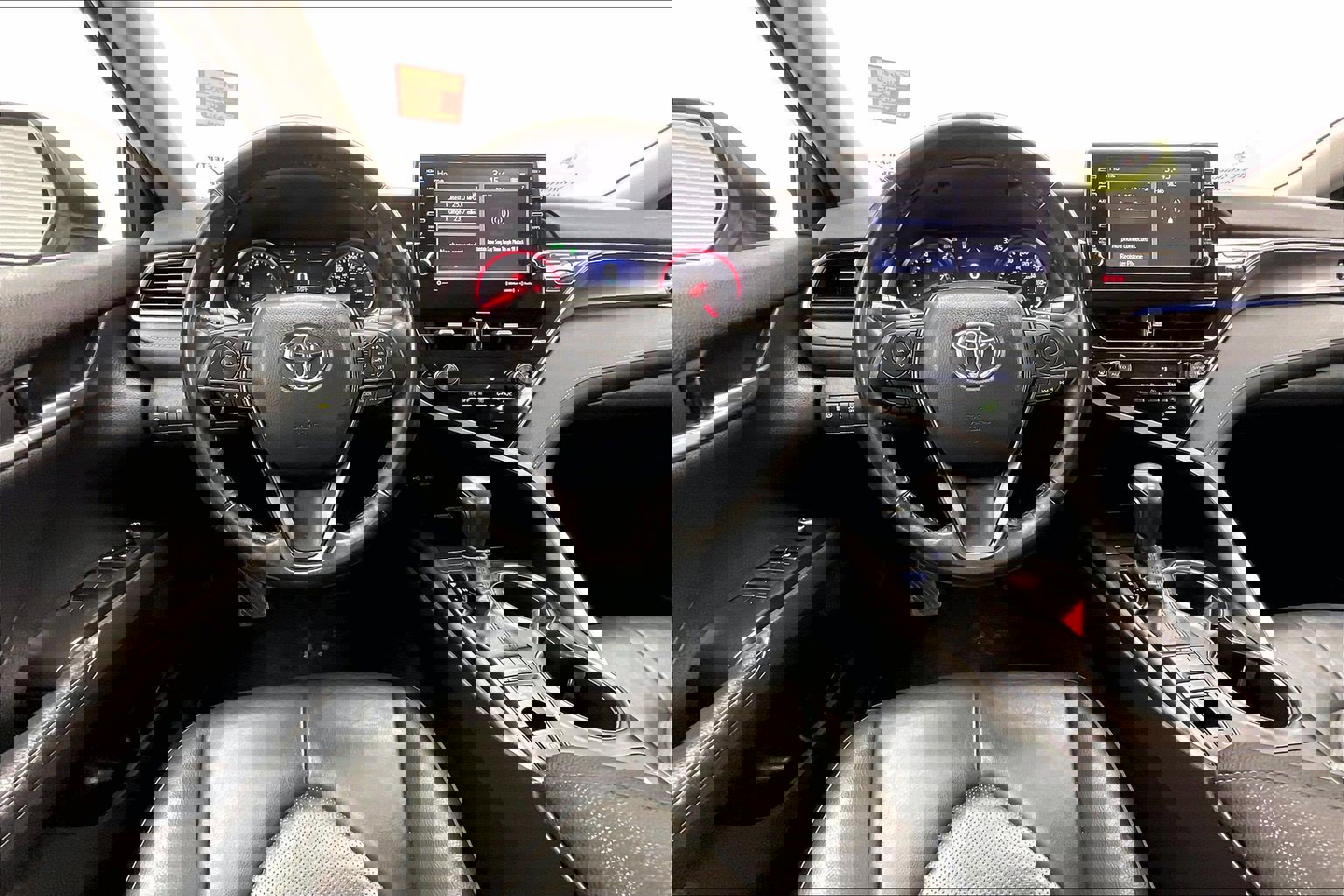 2023 Toyota Camry XSE photo 4