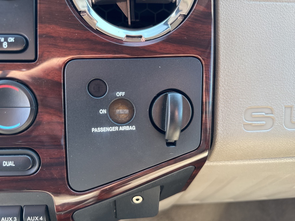 2008 Ford F-250 photo 35