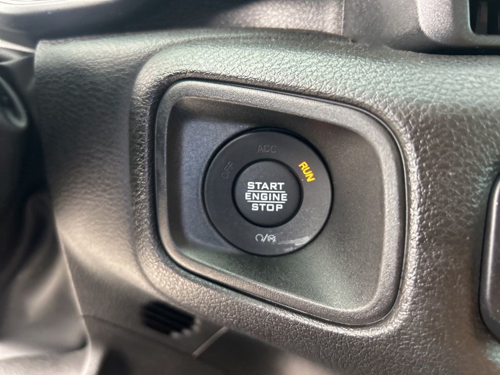 2024 Jeep Gladiator photo 36