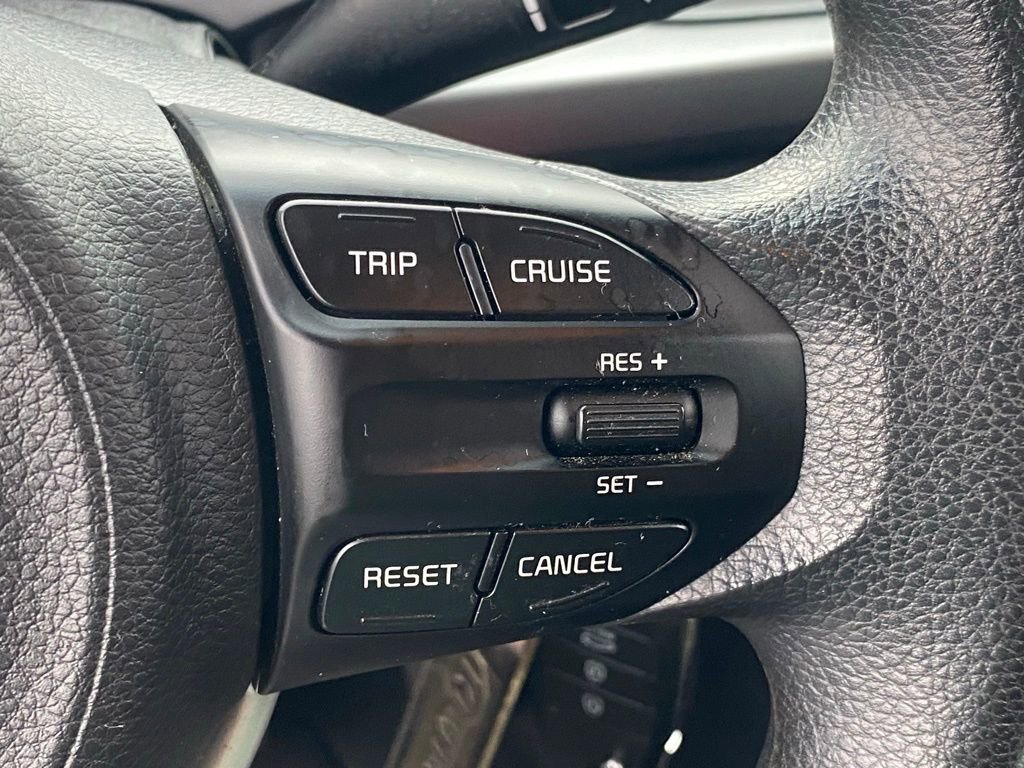 2020 Kia Rio S photo 20
