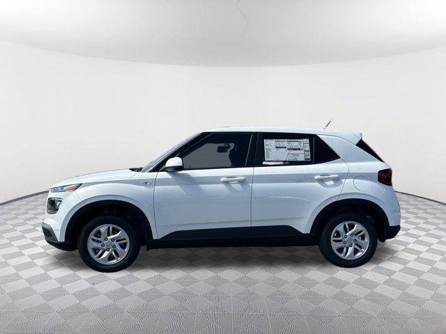 2025 Hyundai Venue SE photo 8