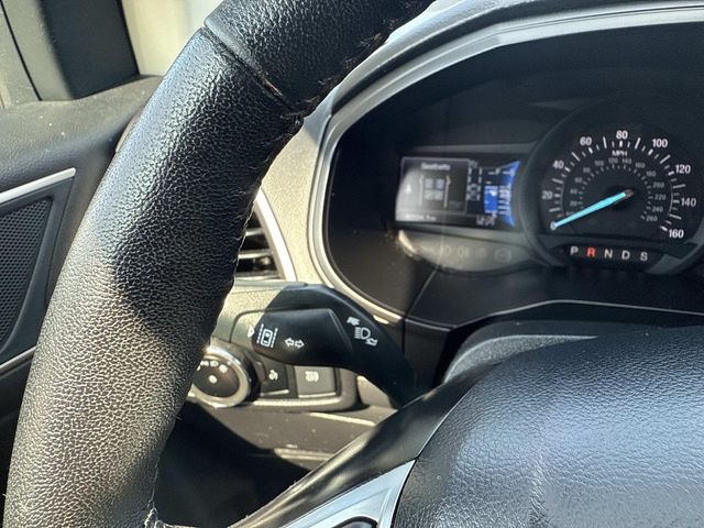 2024 Ford Edge SEL photo 26