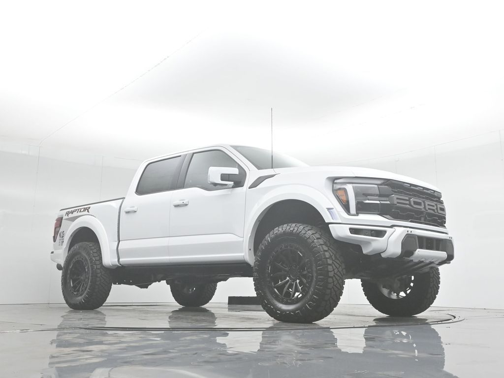 2025 Ford F-150 Raptor photo 45