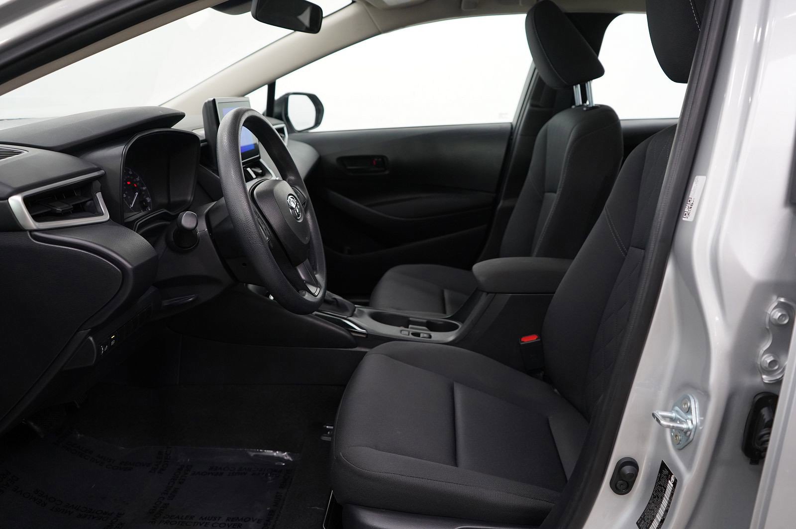 2024 Toyota Corolla LE photo 16