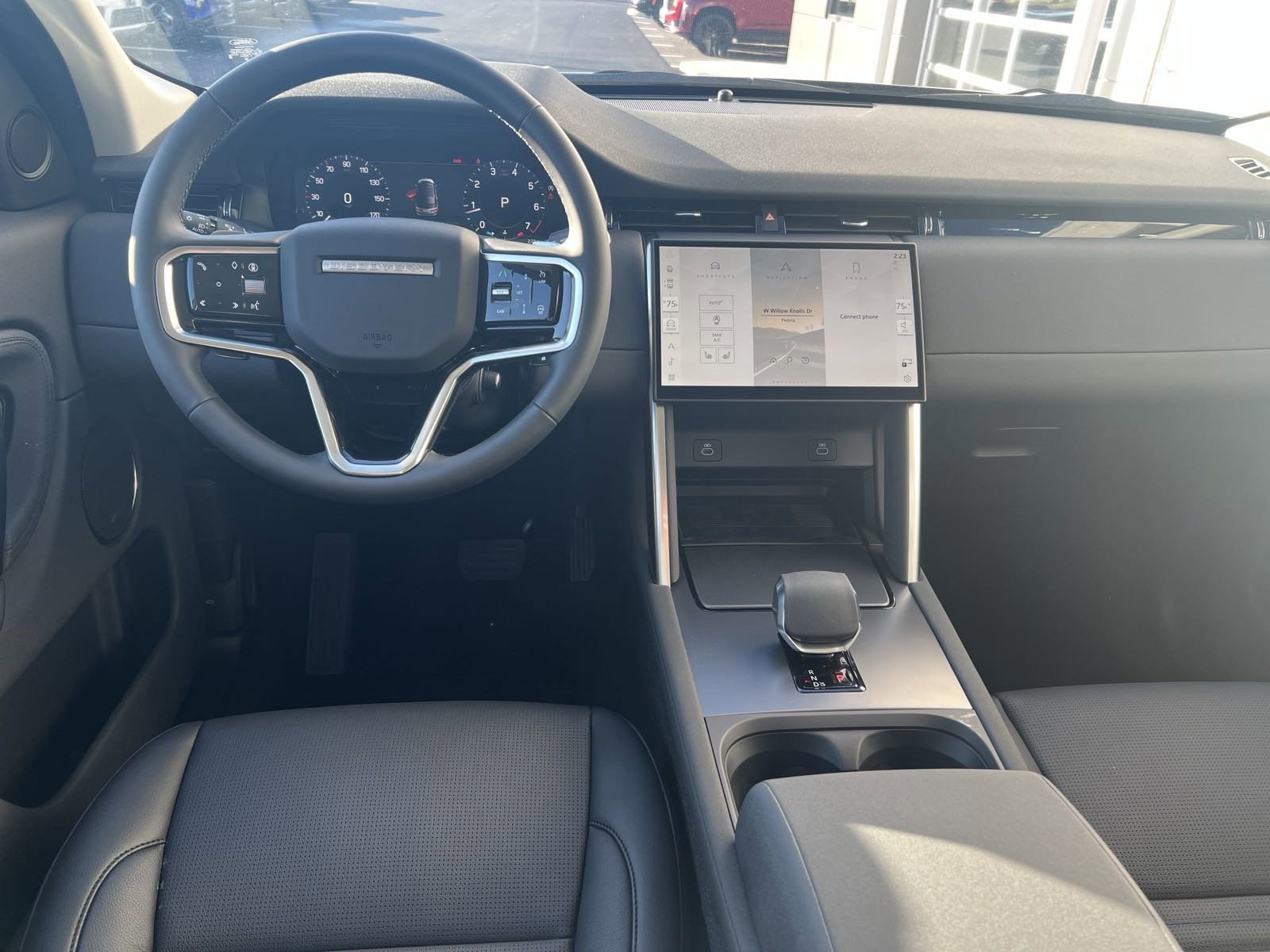 2025 Land Rover Discovery Sport S photo 8
