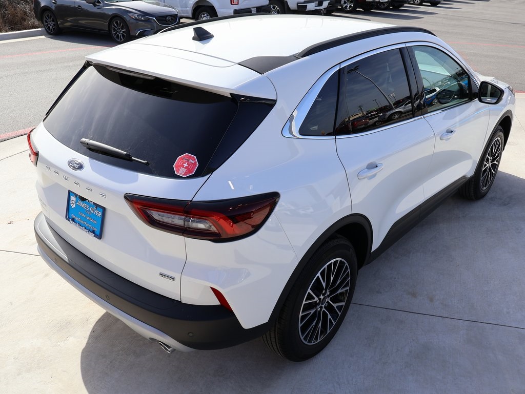 2025 Ford Escape Plug-In Hybrid photo 5