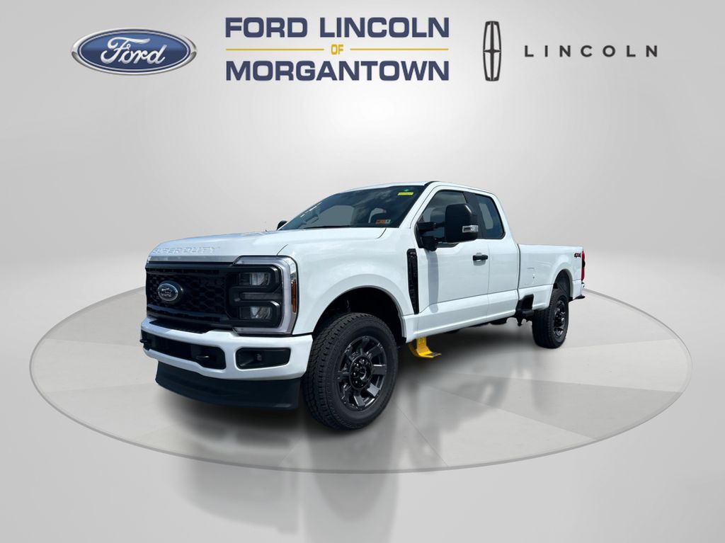 2025 Ford F-350 Super Duty XL's photo