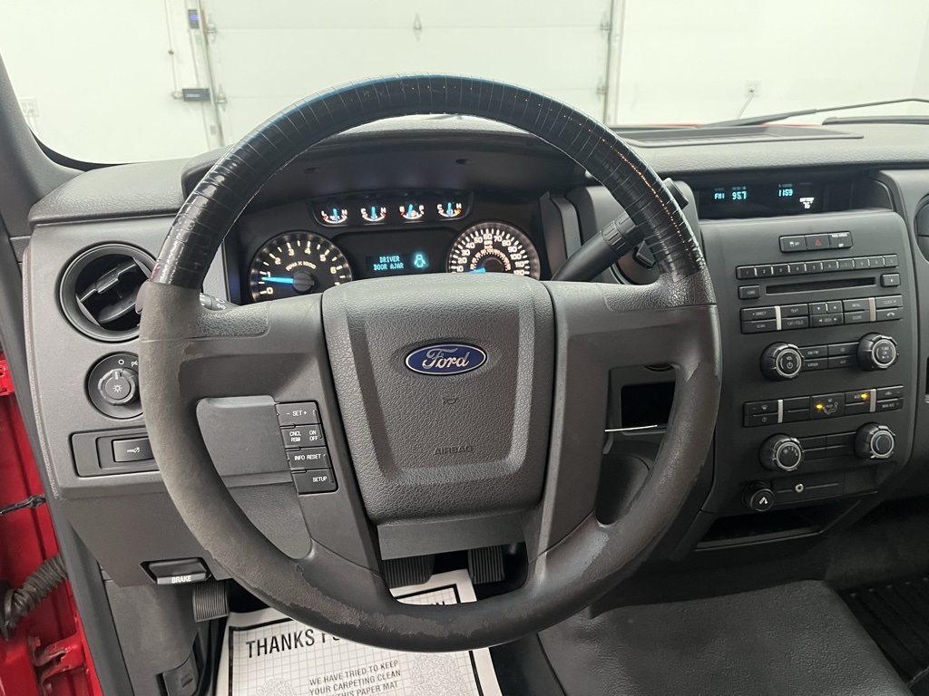 2011 Ford F-150 XL photo 2
