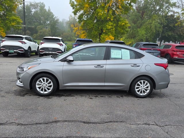 2021 Hyundai Accent SEL photo 4