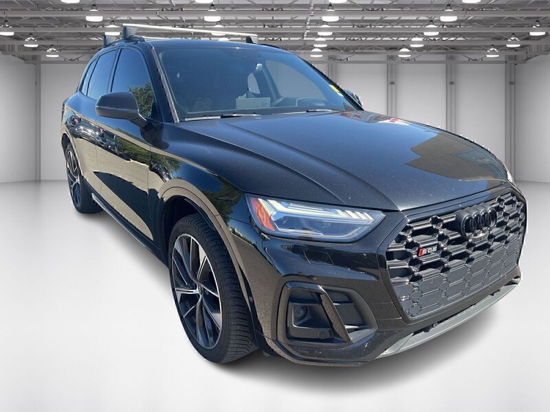 2021 Audi SQ5 Premium photo 3