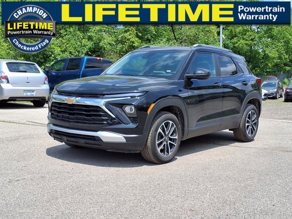 2025 Chevrolet Trailblazer LT's photo