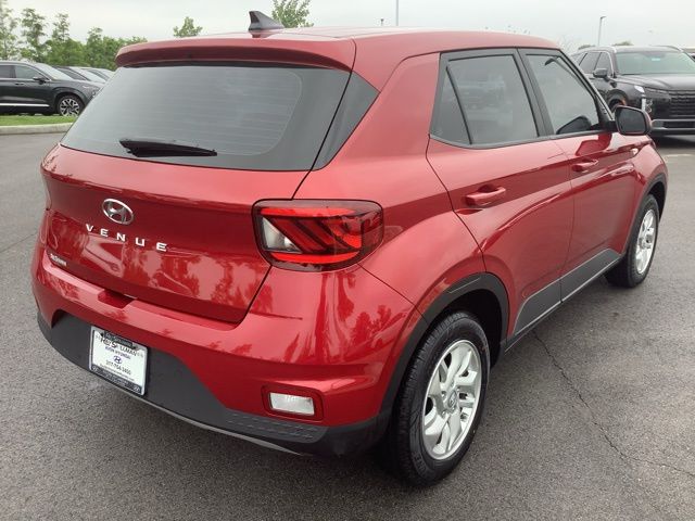 2022 Hyundai Venue SE photo 5