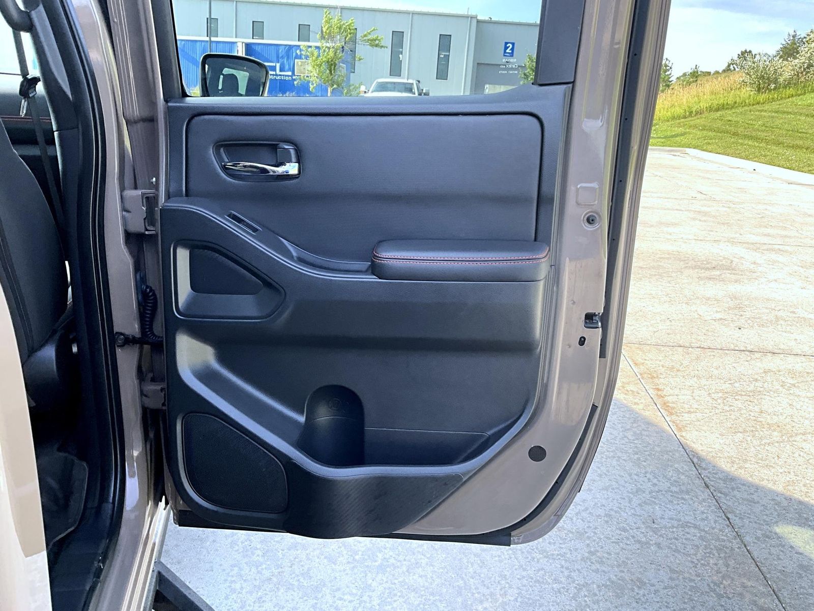 2024 Nissan Frontier PRO-4X photo 20