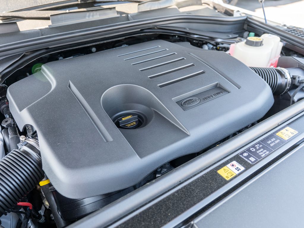 2025 Land Rover Range Rover Autobiography photo 22
