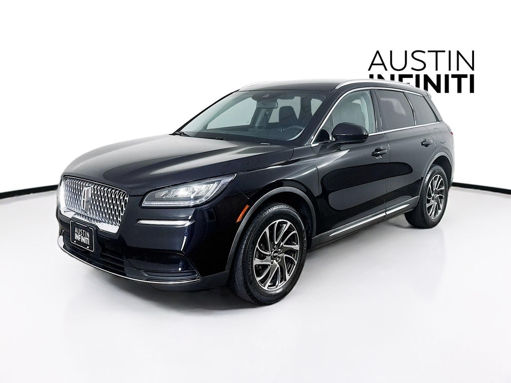 2021 Lincoln Corsair Standard photo 3