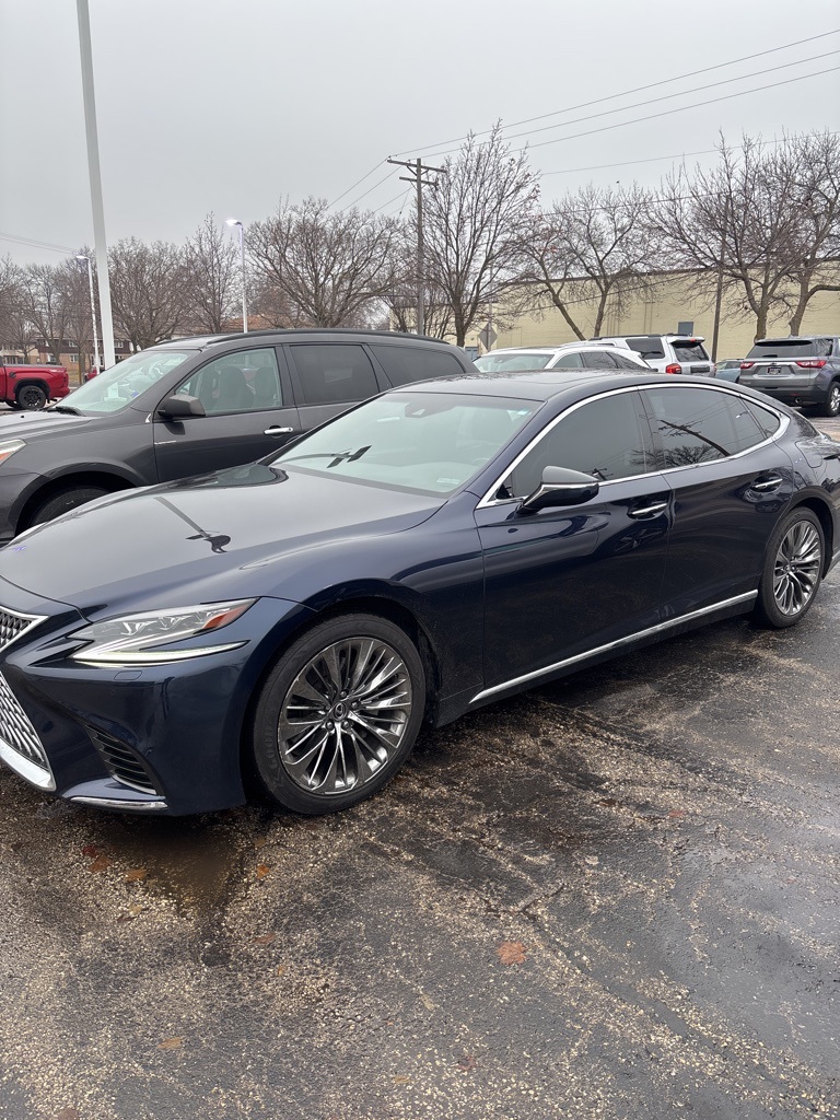 2018 Lexus LS Base's photo