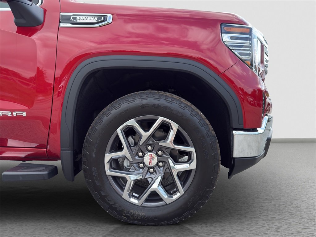 2026 Gmc Sierra 1500 SLT photo 2
