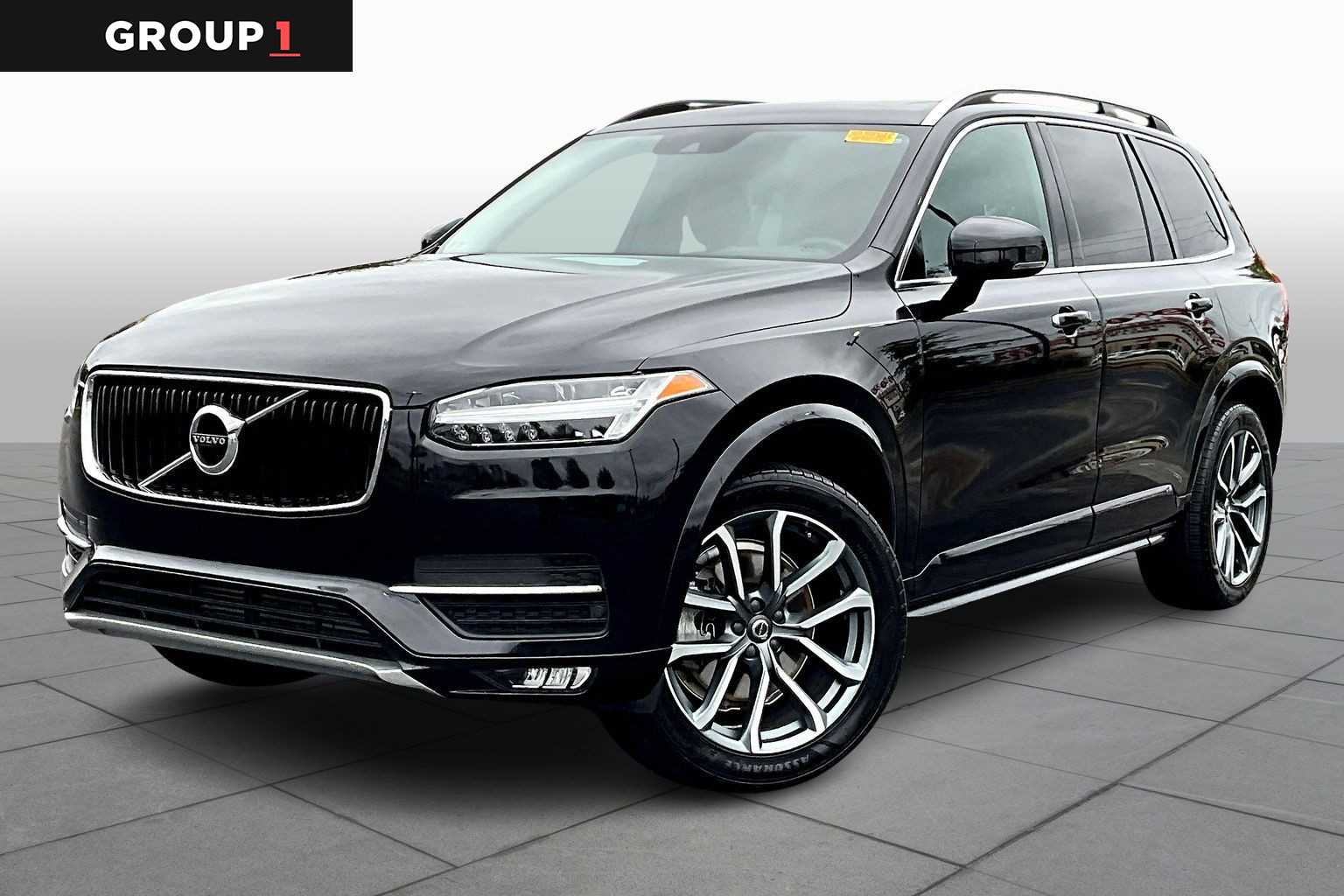 2019 Volvo XC90 Momentum's photo