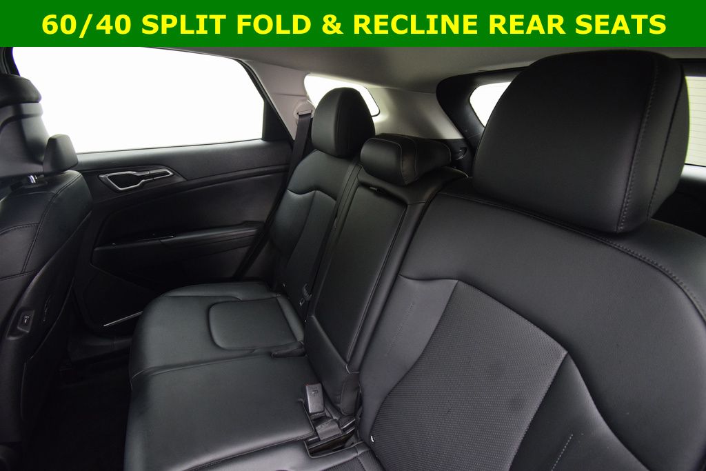 2023 Kia Sportage EX photo 17