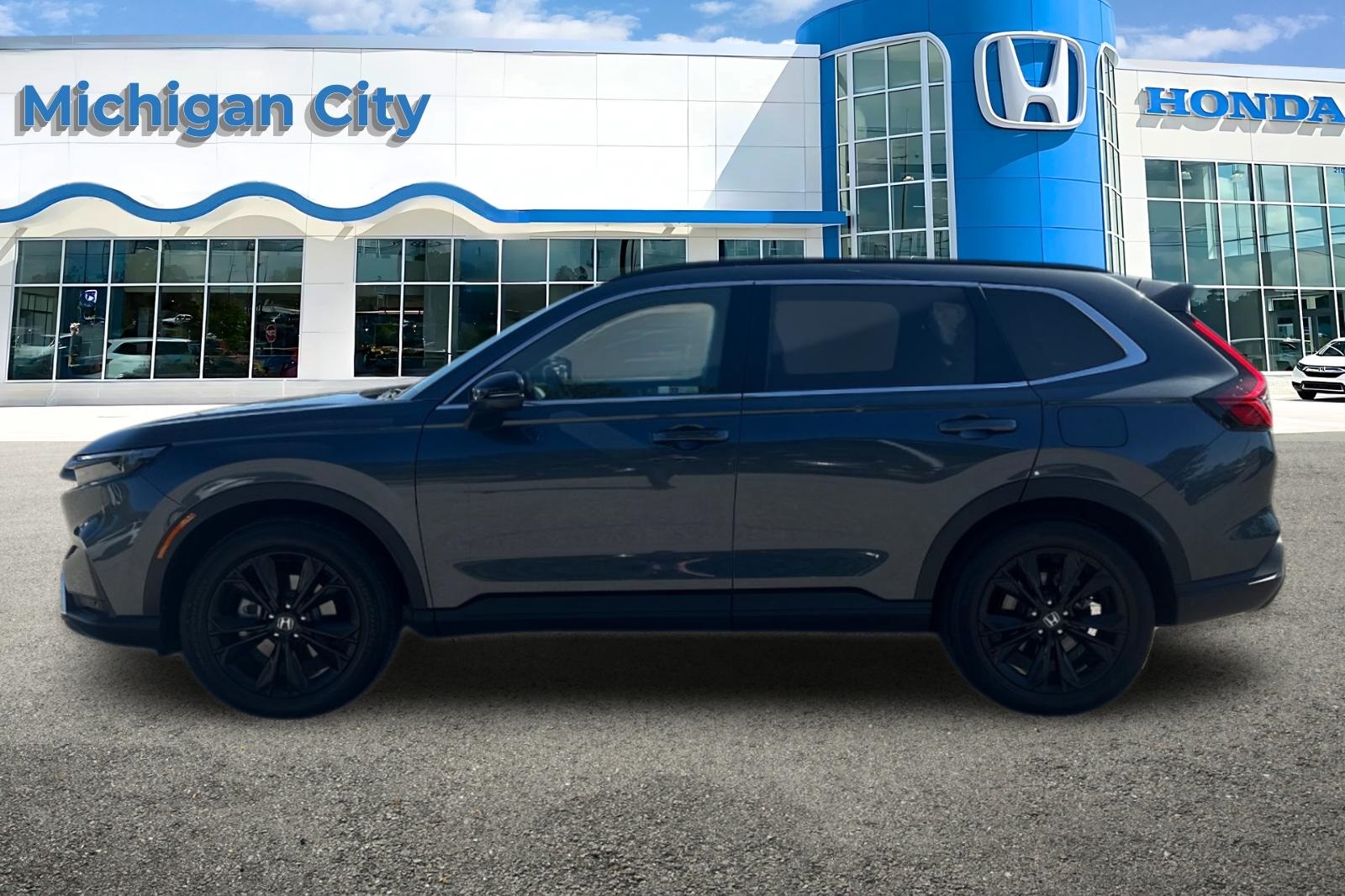 2023 Honda CR-V Hybrid Sport Touring photo 2