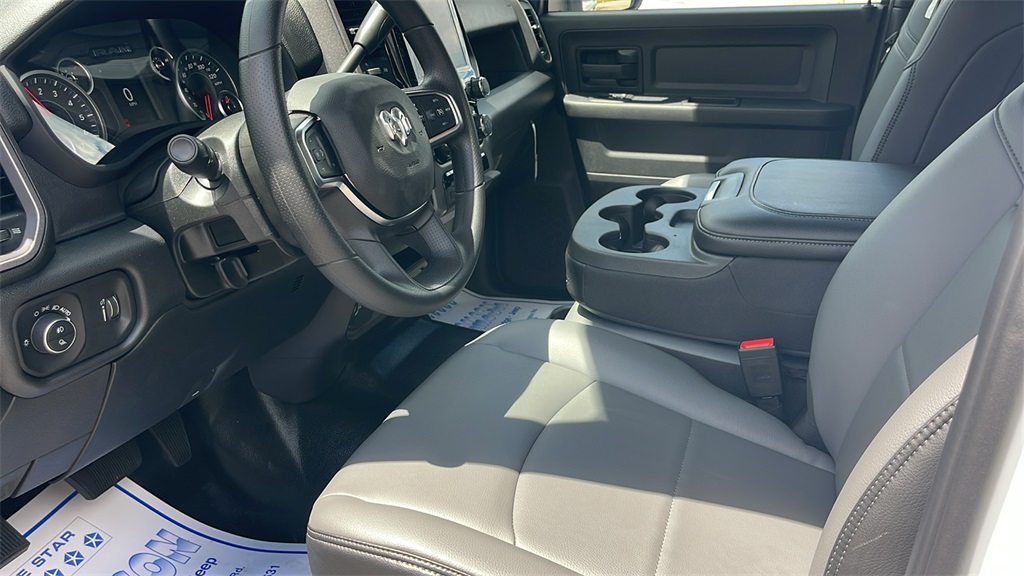 2025 Ram 2500 Tradesman photo 26