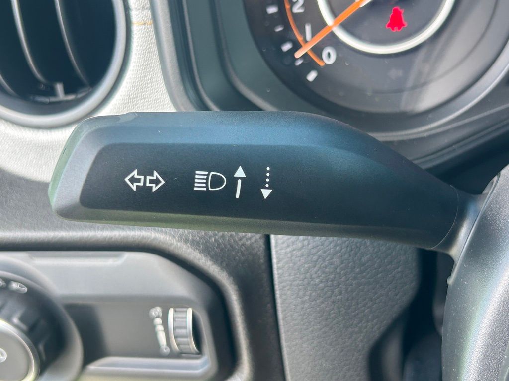 2025 Jeep Wrangler Sport photo 41