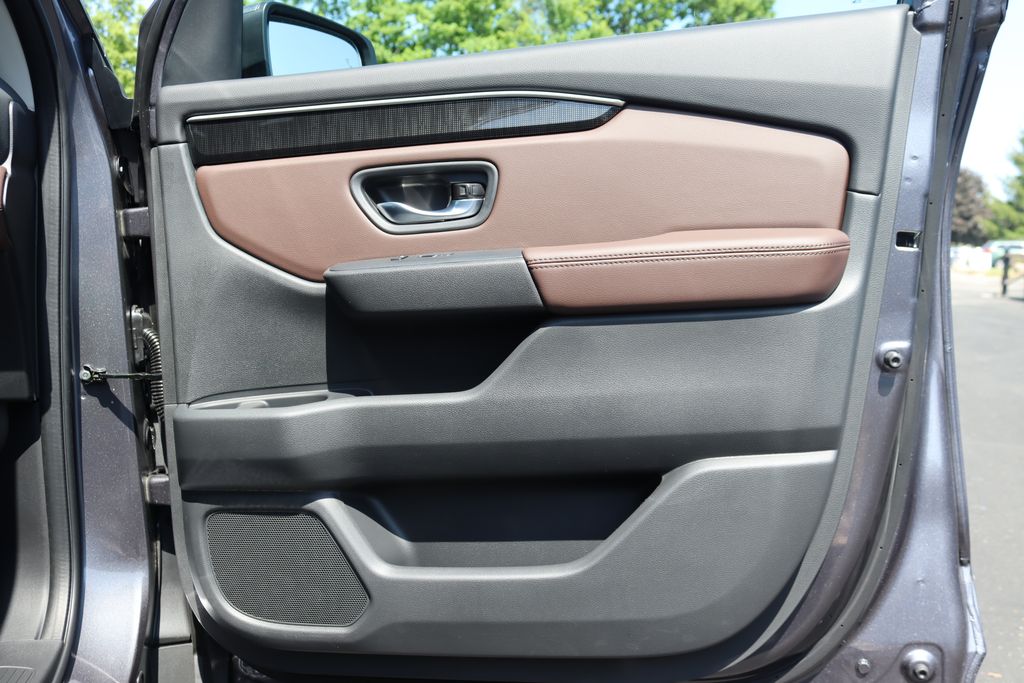 2025 Honda Pilot Elite photo 21