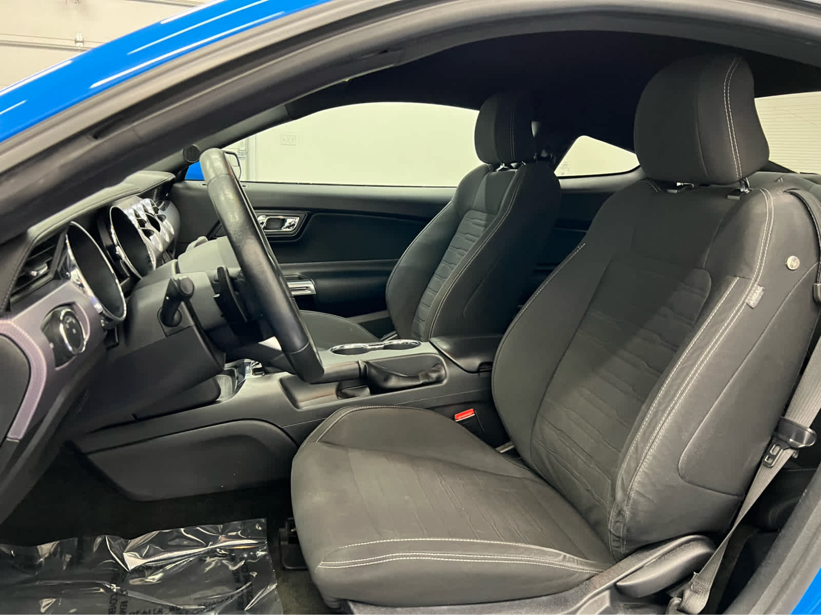 2017 Ford Mustang GT photo 11