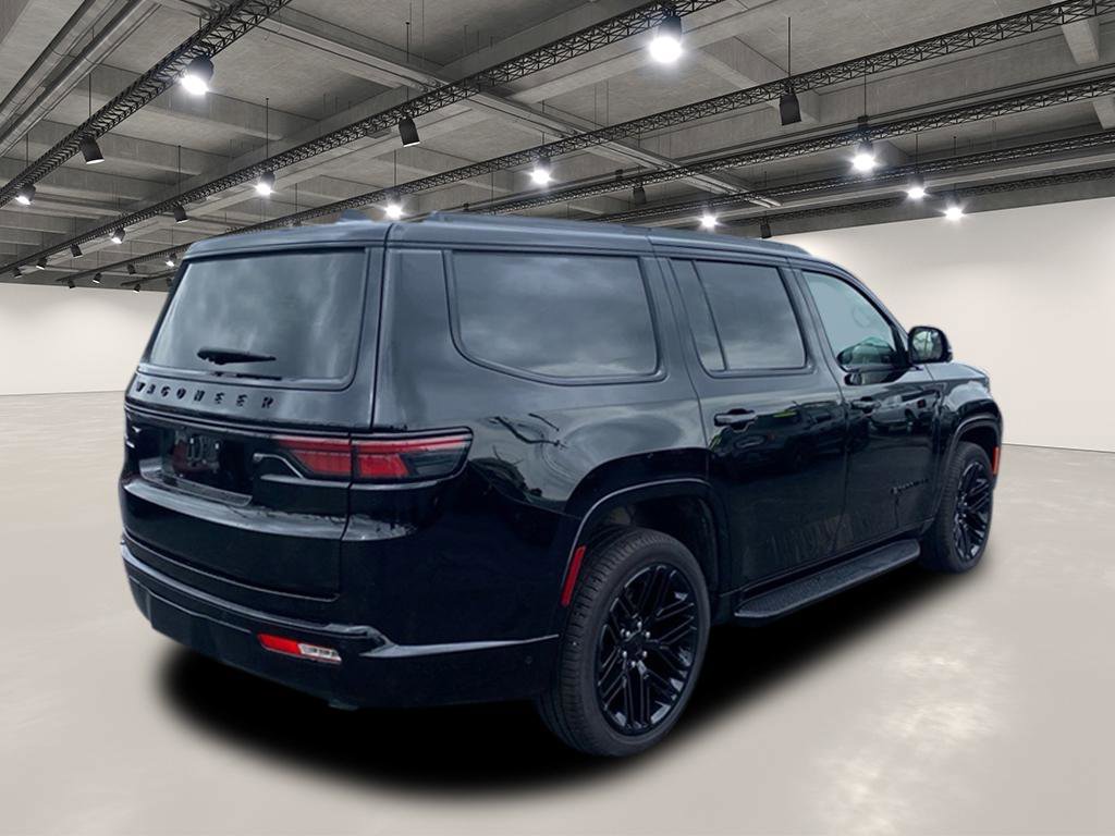 2024 Jeep Wagoneer Series II Carbide photo 4
