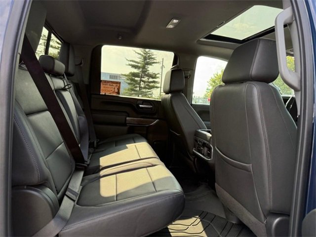 2023 Chevrolet Silverado 2500HD LTZ photo 11