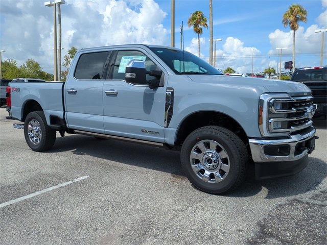 2025 Ford F-250 King Ranch photo 2