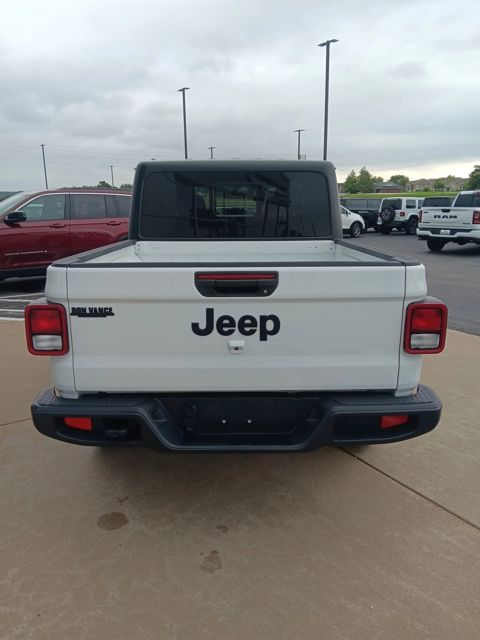 2023 Jeep Gladiator Sport photo 4