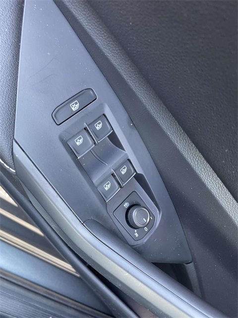 2025 Volkswagen Jetta 1.5T S photo 23