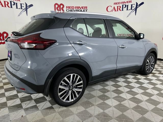 2021 Nissan Kicks SV photo 6