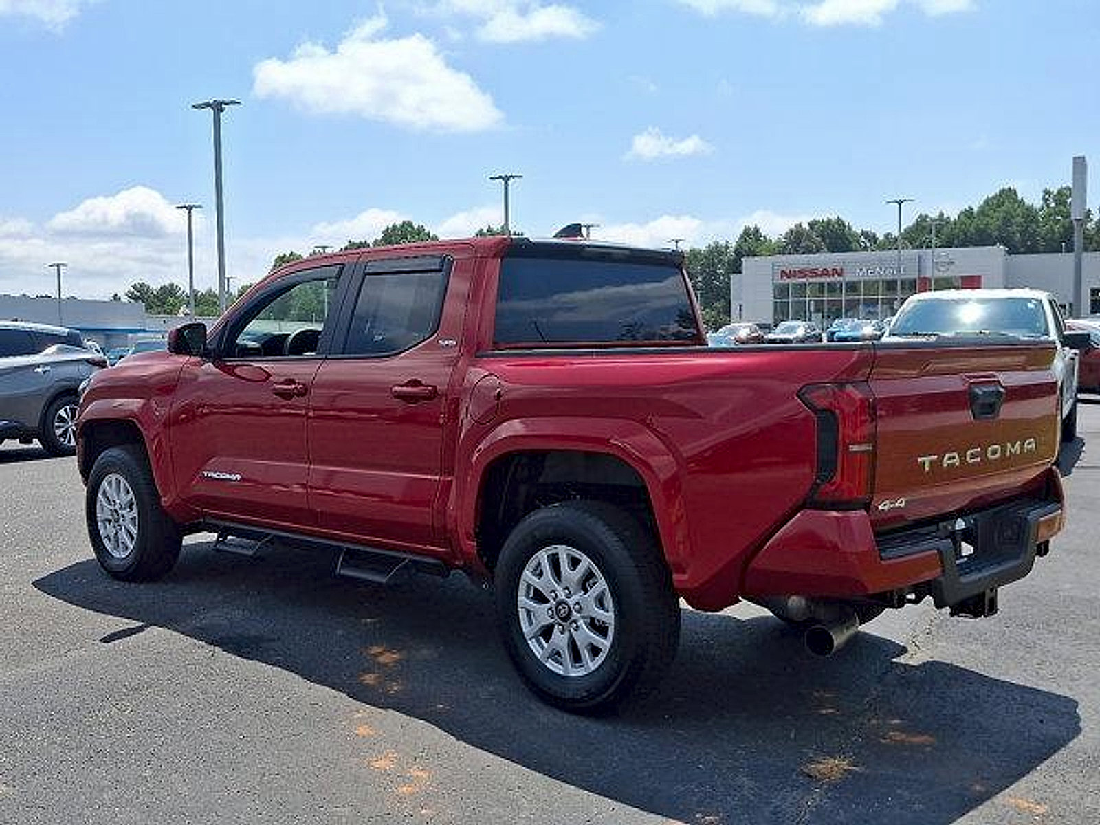 2024 Toyota Tacoma SR5 Double Cab photo 4