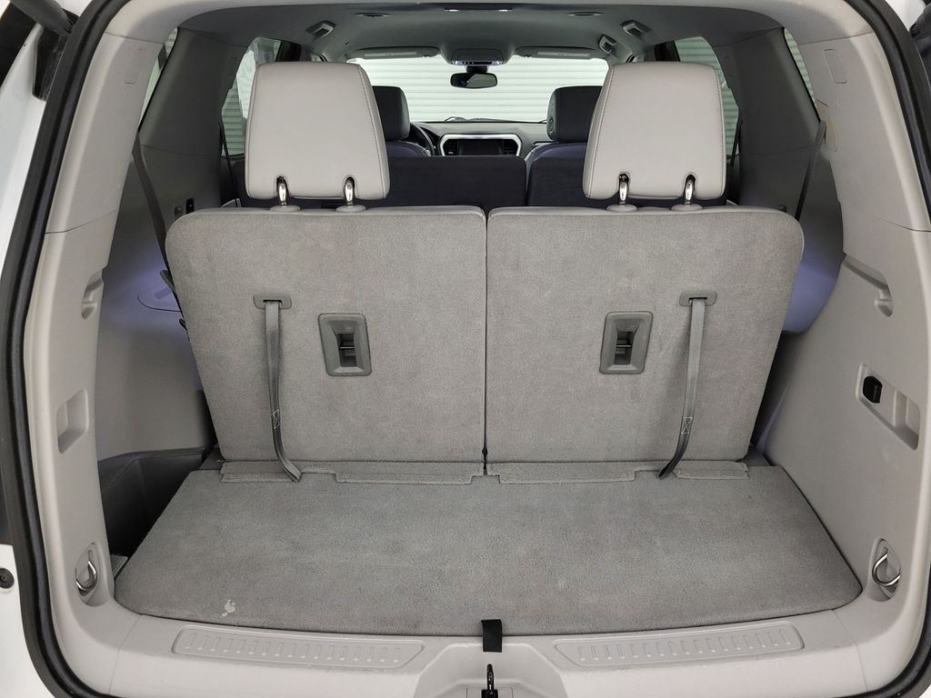 2023 Gmc Acadia SLT photo 21