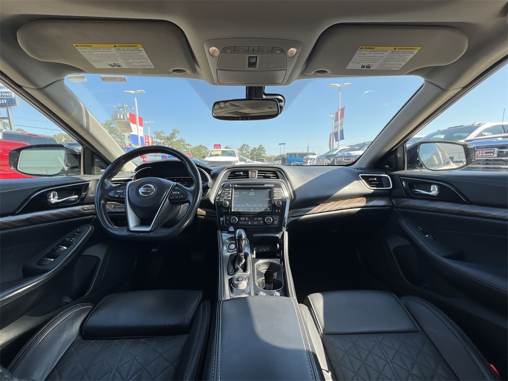 2017 Nissan Maxima Platinum photo 28