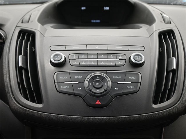 2019 Ford Escape S photo 3