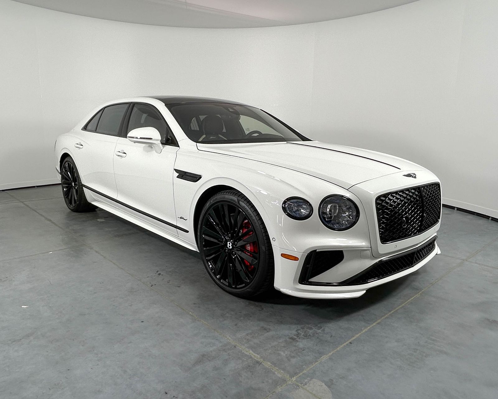 2026 Bentley Flying Spur Speed's photo