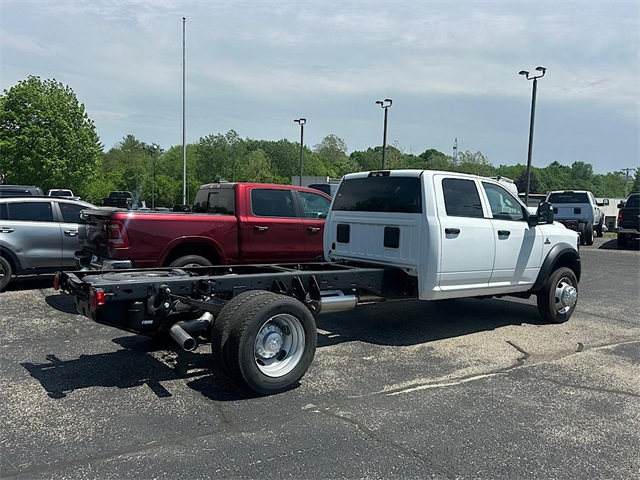 2025 Ram 5500 Tradesman photo 9