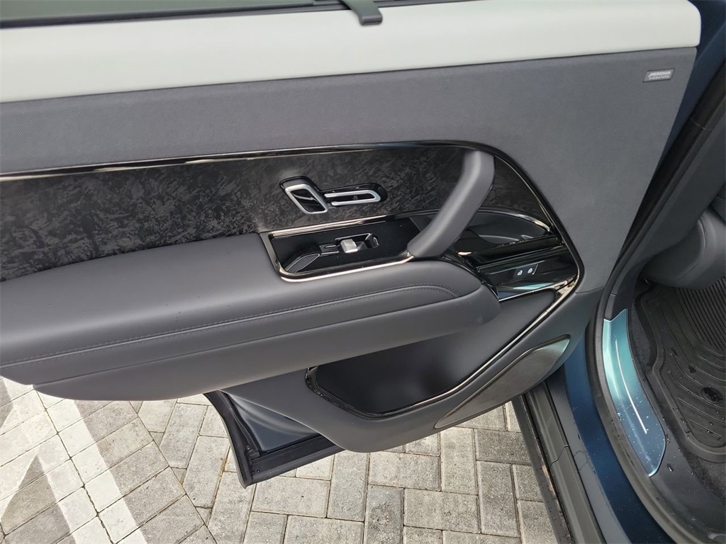 2025 Land Rover Range Rover Sport photo 20