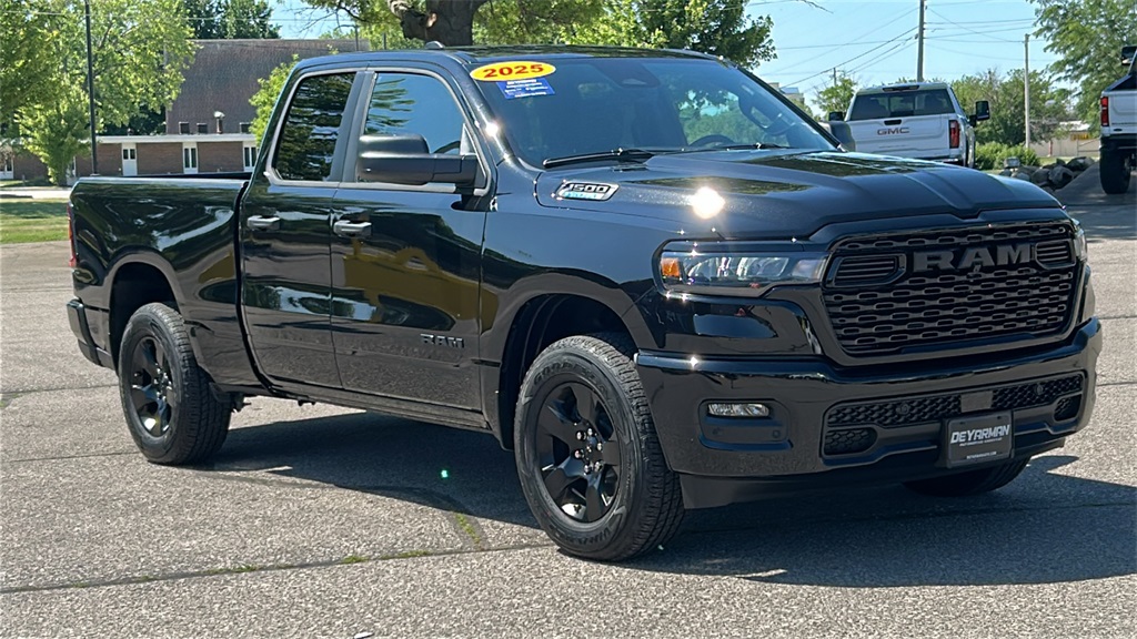 2025 RAM Ram 1500 Pickup Tradesman's photo