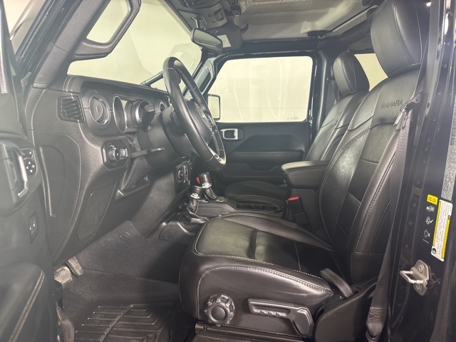 2020 Jeep Wrangler Unlimited Sahara photo 11