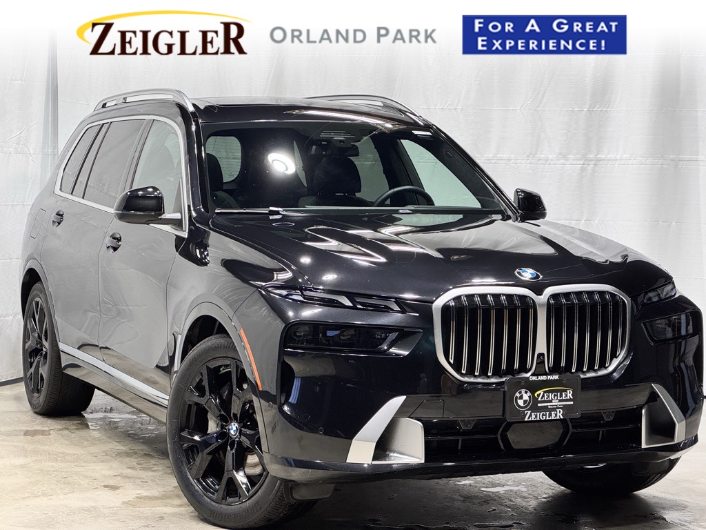 2024 BMW X7 40i's photo