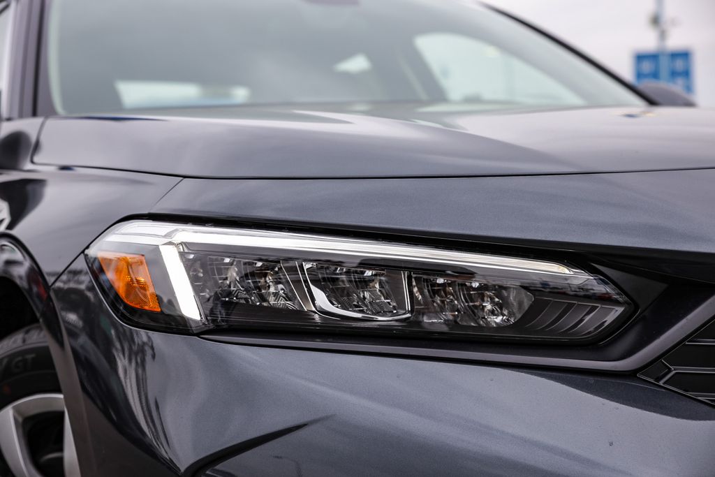 2025 Honda Civic LX photo 2