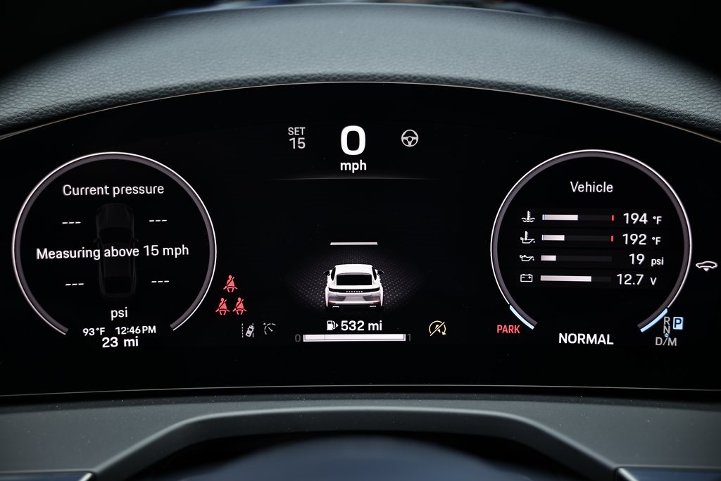 2025 Porsche Panamera 4 photo 35