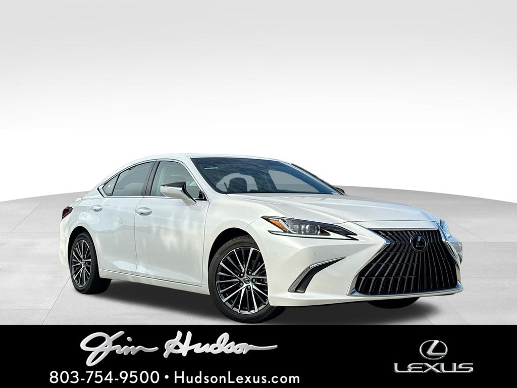 2023 Lexus ES Hybrid 300h's photo