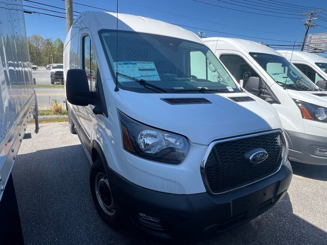 2024 Ford Transit Cargo Van photo 3