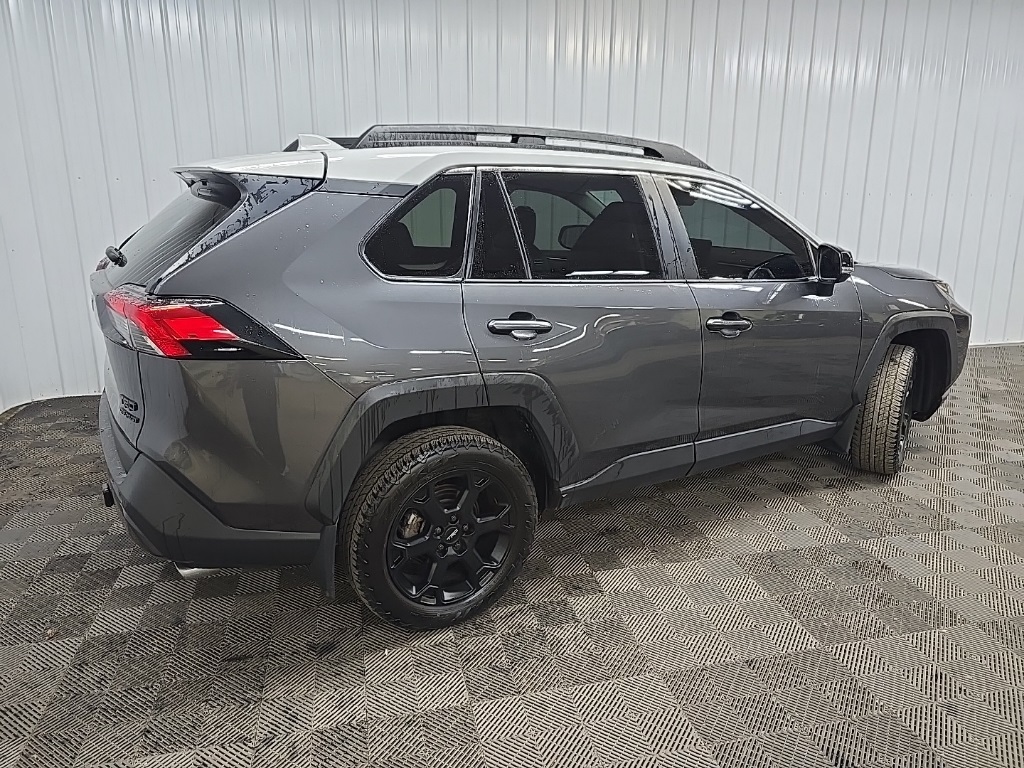 2023 Toyota RAV4 TRD photo 2