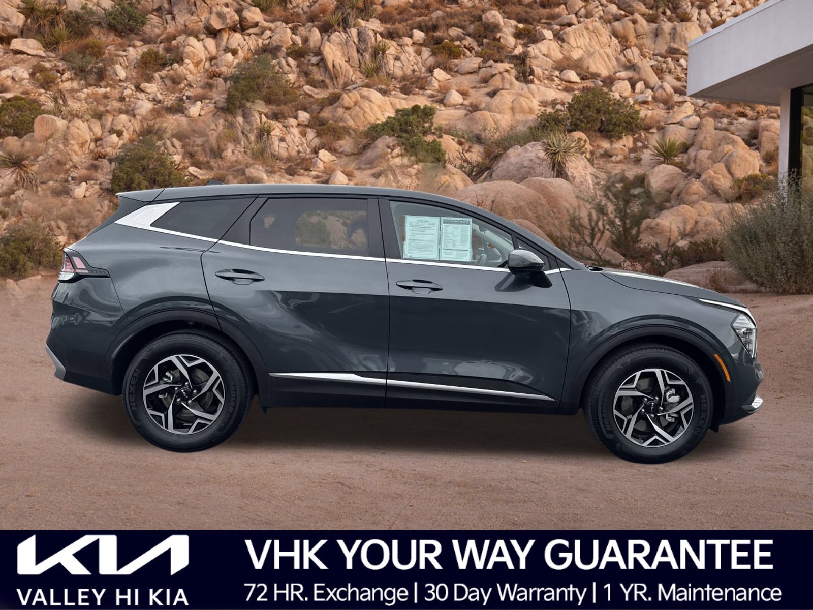 2024 Kia Sportage LX's photo